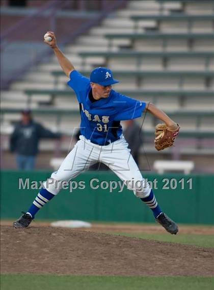 Thumbnail 1 in Torrance vs. Bishop Amat (CIF SS D4 Semifinal)  photogallery.