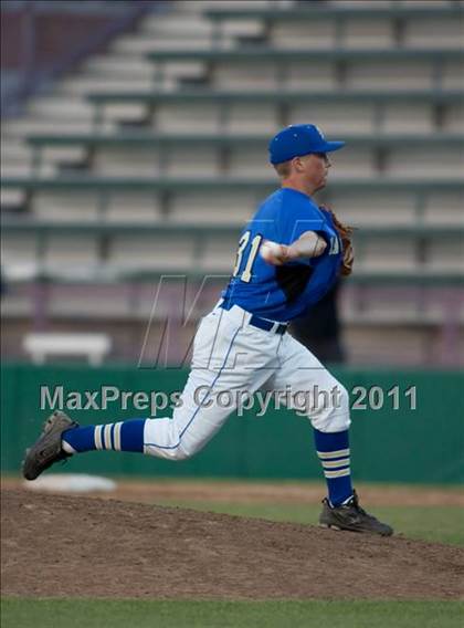 Thumbnail 3 in Torrance vs. Bishop Amat (CIF SS D4 Semifinal)  photogallery.