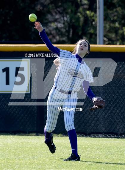 Thumbnail 1 in Grundy County vs Lookout Valley photogallery.