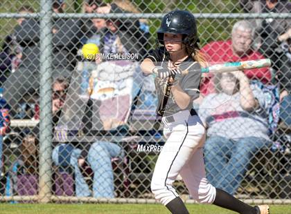 Thumbnail 1 in Grundy County vs Lookout Valley photogallery.