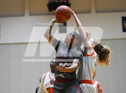 Thumbnail 1 in McGill-Toolen vs Lafayette Christian Academy (Allstate Sugar Bowl National Prep Classic) photogallery.