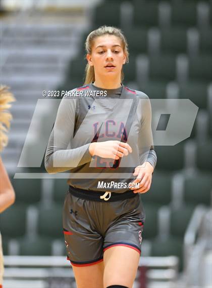 Thumbnail 2 in McGill-Toolen vs Lafayette Christian Academy (Allstate Sugar Bowl National Prep Classic) photogallery.