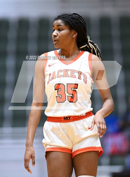 Thumbnail 2 in McGill-Toolen vs Lafayette Christian Academy (Allstate Sugar Bowl National Prep Classic) photogallery.