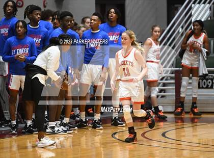 Thumbnail 3 in McGill-Toolen vs Lafayette Christian Academy (Allstate Sugar Bowl National Prep Classic) photogallery.