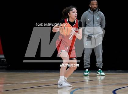 Thumbnail 3 in Omaha Westside vs. Francis Parker (Nike Tournament of Champions) photogallery.