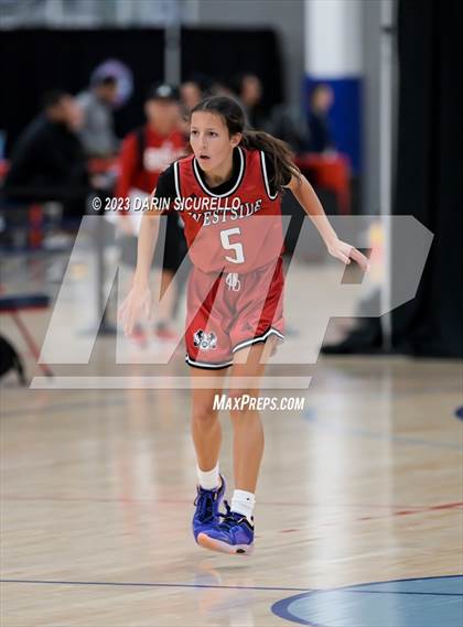 Thumbnail 2 in Omaha Westside vs. Francis Parker (Nike Tournament of Champions) photogallery.