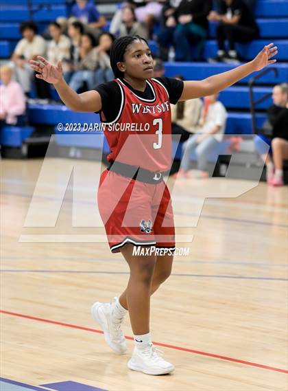 Thumbnail 1 in Omaha Westside vs. Francis Parker (Nike Tournament of Champions) photogallery.