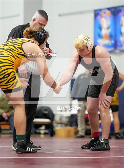 Thumbnail 3 in NorthPoint vs Lewisburg (Lewisburg Quad) photogallery.
