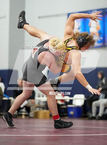 Thumbnail 3 in NorthPoint vs Lewisburg (Lewisburg Quad) photogallery.