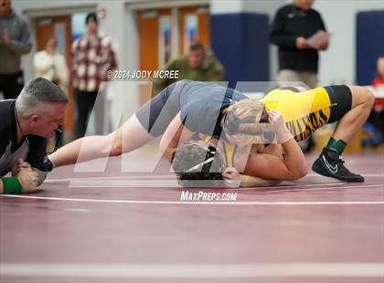 Thumbnail 2 in NorthPoint vs Lewisburg (Lewisburg Quad) photogallery.