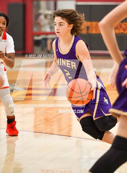 Thumbnail 2 in Groesbeck vs Shiner (Thorndale Shootout) photogallery.