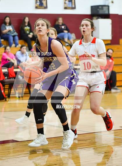 Thumbnail 3 in Groesbeck vs Shiner (Thorndale Shootout) photogallery.