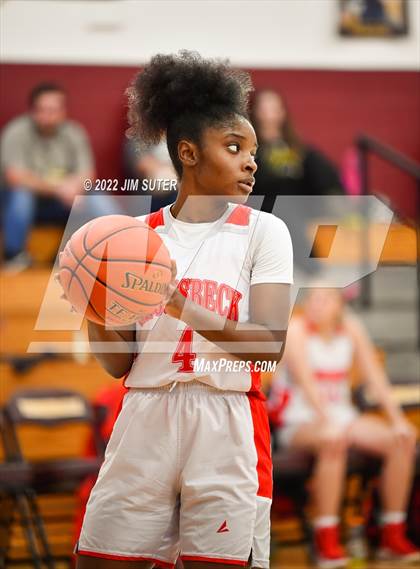 Thumbnail 3 in Groesbeck vs Shiner (Thorndale Shootout) photogallery.