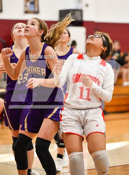 Thumbnail 2 in Groesbeck vs Shiner (Thorndale Shootout) photogallery.