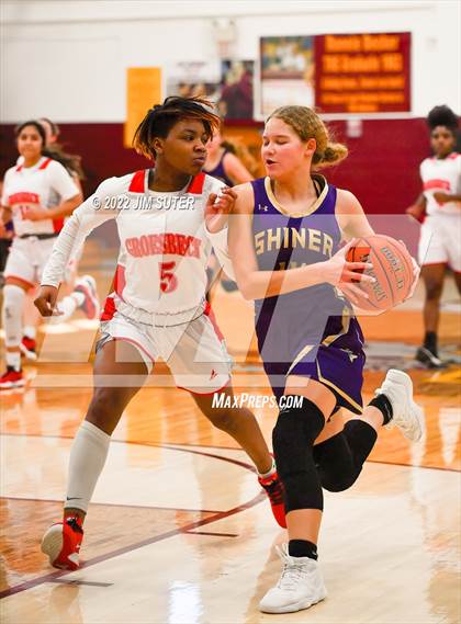 Thumbnail 2 in Groesbeck vs Shiner (Thorndale Shootout) photogallery.
