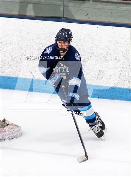 Thumbnail 2 in Masconomet Regional vs. Triton Regional (MIAA Division 2 North Semifinal) photogallery.