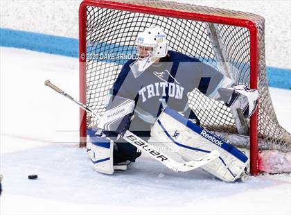 Thumbnail 3 in Masconomet Regional vs. Triton Regional (MIAA Division 2 North Semifinal) photogallery.