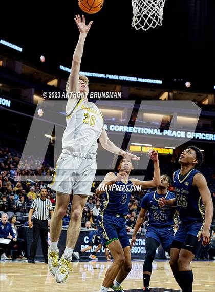 Thumbnail 2 in Notre Dame (SO) vs Granada (CIF State D1 Final) photogallery.