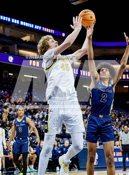 Thumbnail 2 in Notre Dame (SO) vs Granada (CIF State D1 Final) photogallery.