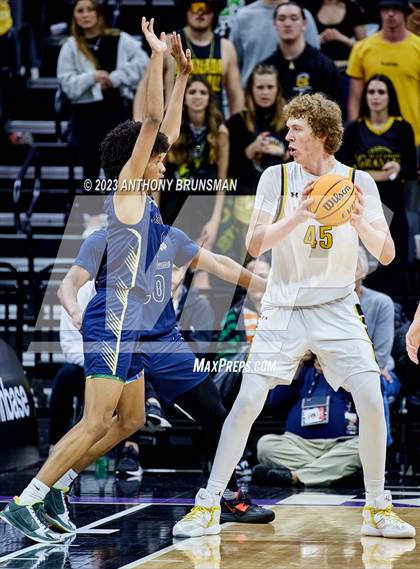 Thumbnail 1 in Notre Dame (SO) vs Granada (CIF State D1 Final) photogallery.