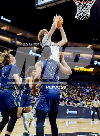 Thumbnail 3 in Notre Dame (SO) vs Granada (CIF State D1 Final) photogallery.