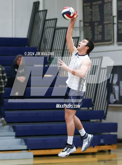 Thumbnail 3 in Menlo-Atherton @ Carlmont photogallery.