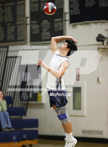Thumbnail 1 in Menlo-Atherton @ Carlmont photogallery.