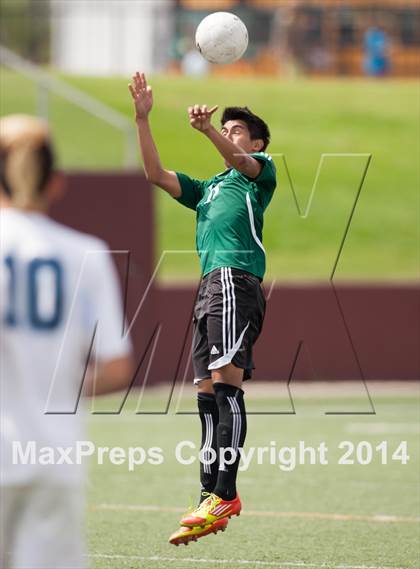 Thumbnail 2 in Fort Bend Clements vs Pasadena (5A Regional Playoff) photogallery.