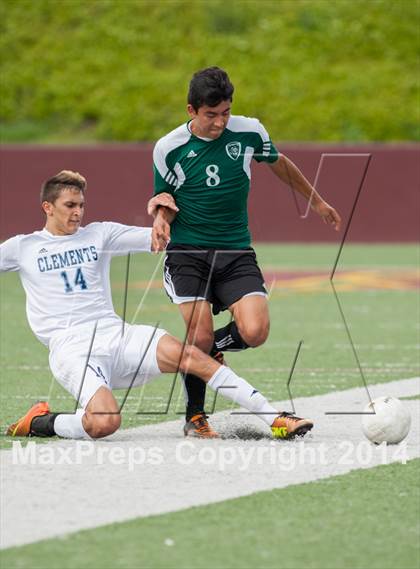 Thumbnail 3 in Fort Bend Clements vs Pasadena (5A Regional Playoff) photogallery.