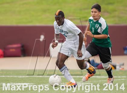 Thumbnail 1 in Fort Bend Clements vs Pasadena (5A Regional Playoff) photogallery.