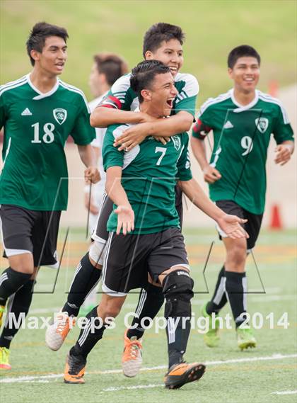Thumbnail 1 in Fort Bend Clements vs Pasadena (5A Regional Playoff) photogallery.