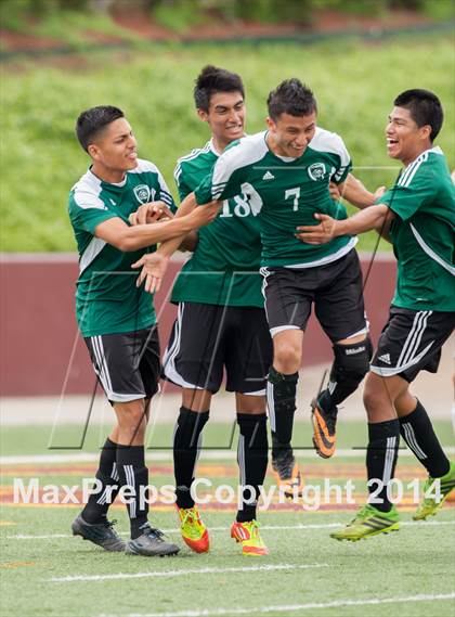 Thumbnail 1 in Fort Bend Clements vs Pasadena (5A Regional Playoff) photogallery.