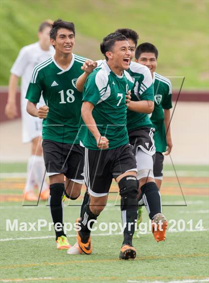 Thumbnail 3 in Fort Bend Clements vs Pasadena (5A Regional Playoff) photogallery.