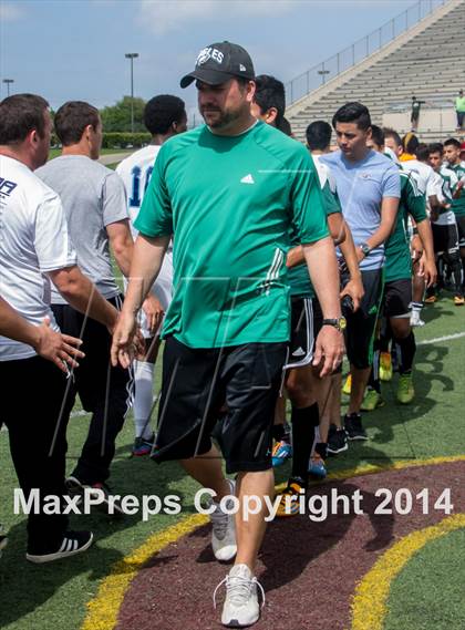 Thumbnail 2 in Fort Bend Clements vs Pasadena (5A Regional Playoff) photogallery.