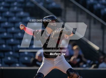 Thumbnail 2 in Mountain Ridge vs. O'Connor (AIA 6A Quarterfinal) photogallery.