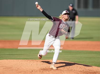 Thumbnail 3 in Mountain Ridge vs. O'Connor (AIA 6A Quarterfinal) photogallery.