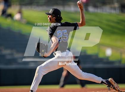 Thumbnail 1 in Mountain Ridge vs. O'Connor (AIA 6A Quarterfinal) photogallery.
