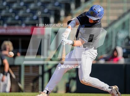 Thumbnail 1 in Mountain Ridge vs. O'Connor (AIA 6A Quarterfinal) photogallery.