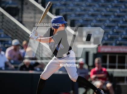 Thumbnail 1 in Mountain Ridge vs. O'Connor (AIA 6A Quarterfinal) photogallery.