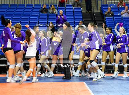 Thumbnail 3 in Fayetteville vs. Har-Ber (AAA 6A Final) photogallery.