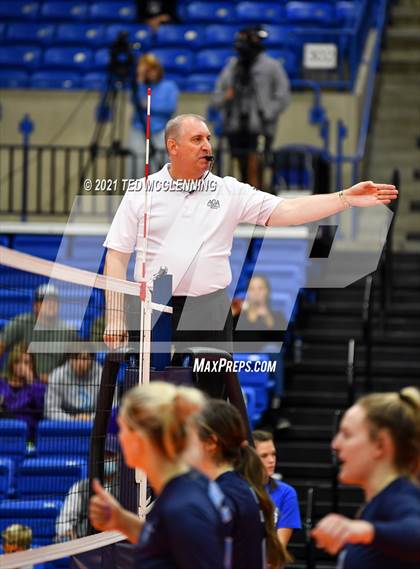Thumbnail 2 in Fayetteville vs. Har-Ber (AAA 6A Final) photogallery.