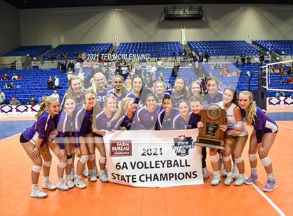 Thumbnail 1 in Fayetteville vs. Har-Ber (AAA 6A Final) photogallery.
