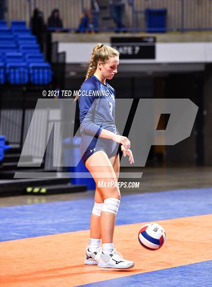 Thumbnail 2 in Fayetteville vs. Har-Ber (AAA 6A Final) photogallery.