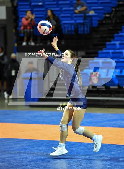 Thumbnail 3 in Fayetteville vs. Har-Ber (AAA 6A Final) photogallery.