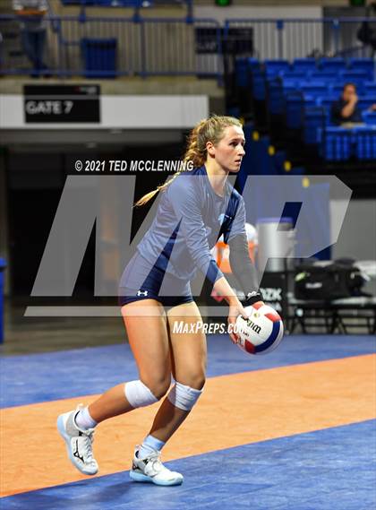 Thumbnail 2 in Fayetteville vs. Har-Ber (AAA 6A Final) photogallery.