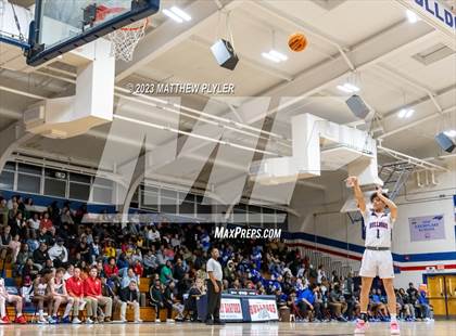 Thumbnail 2 in Westover @ Terry Sanford photogallery.