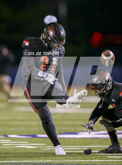 Thumbnail 2 in Marlboro Central vs. Port Jervis (Section 9 Class B Final) photogallery.