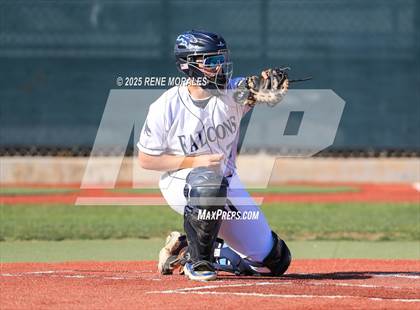 Thumbnail 3 in Santa Barbara vs Crescenta Valley (CIF SS D3 Rnd1 Playoff) photogallery.