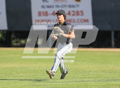 Thumbnail 1 in Santa Barbara vs Crescenta Valley (CIF SS D3 Rnd1 Playoff) photogallery.
