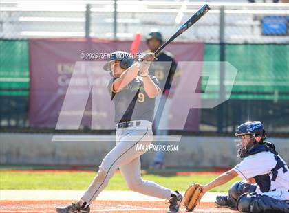 Thumbnail 3 in Santa Barbara vs Crescenta Valley (CIF SS D3 Rnd1 Playoff) photogallery.